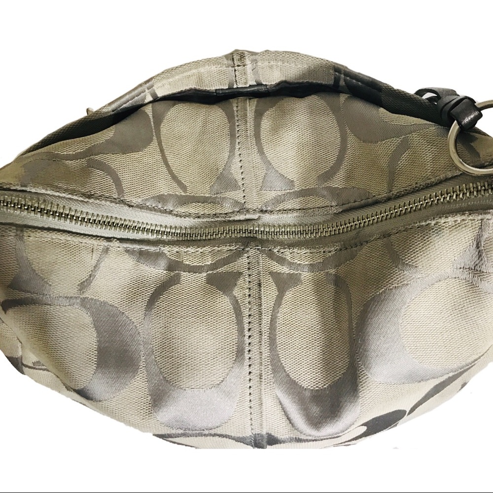 Authentic Coach - Picture 3 of 4